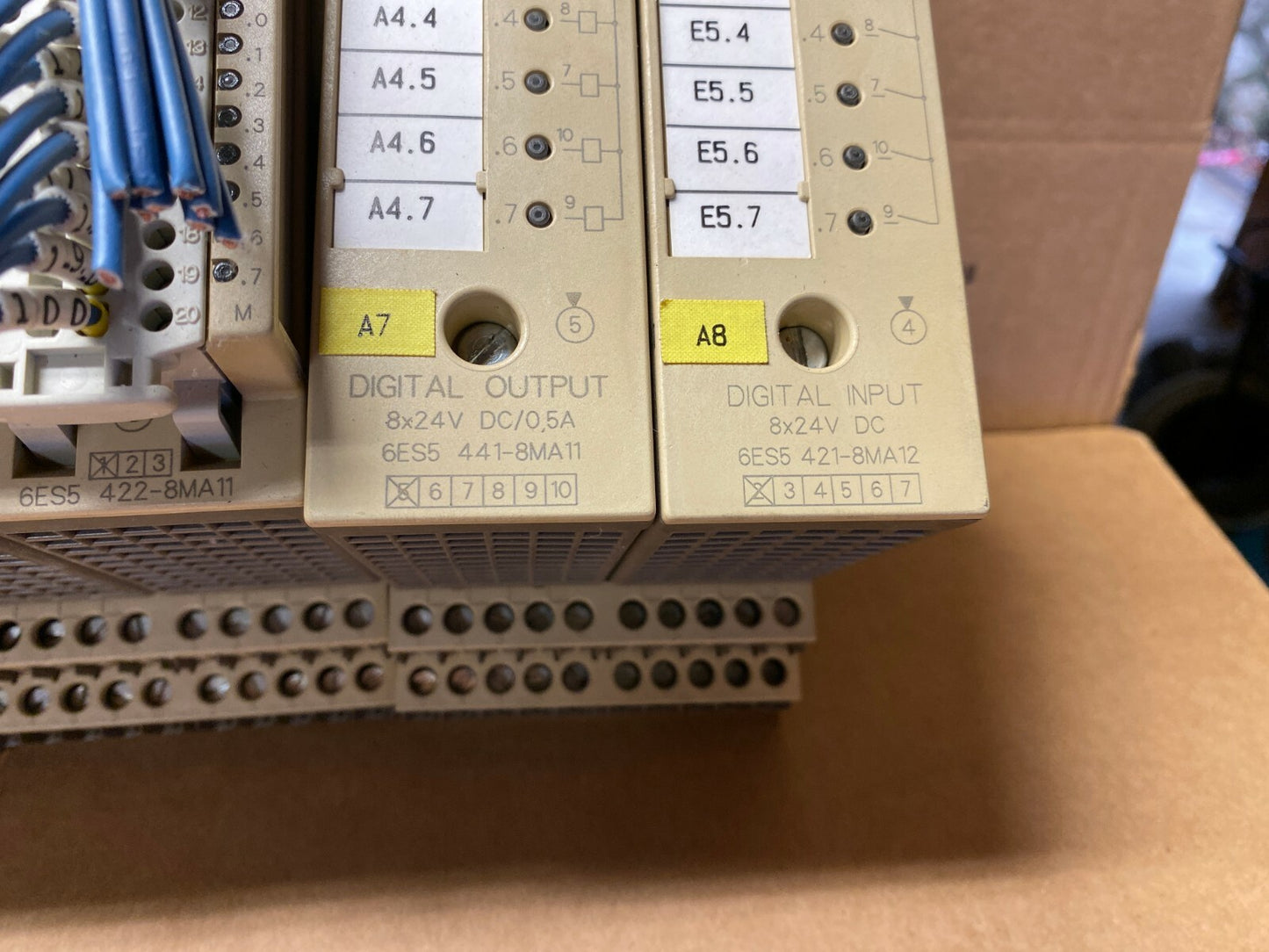 Siemens Simatic 6ES5 521-8MA22 + 482-8MA13 + 422-8MA11 + 441-8MA11 + 375-1LA21