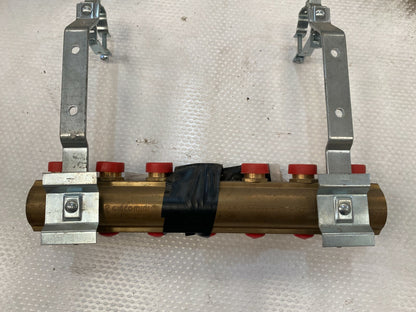 R553D Collecteur de climatisation pré - assemblé. GIACOMINI - KLR Automation