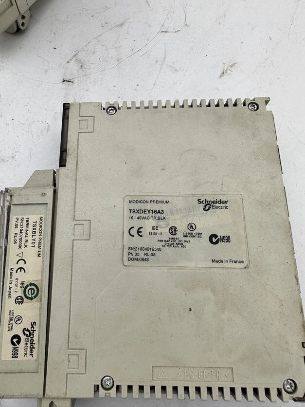1pc x SCHNEIDER ELECTRIC INPUT MODULE TSXDEY16A3 + TERMINAL BLK TSXBLY01 - KLR Automation