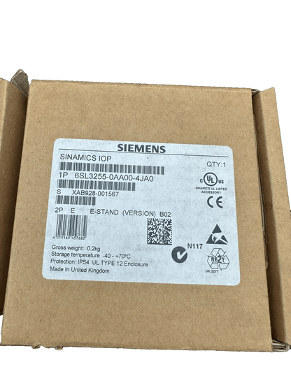 SIEMENS 6SL3255 - 0AA00 - 4JA0 SINAMICS IOP VER B02 2P E - STAND - KLR Automation