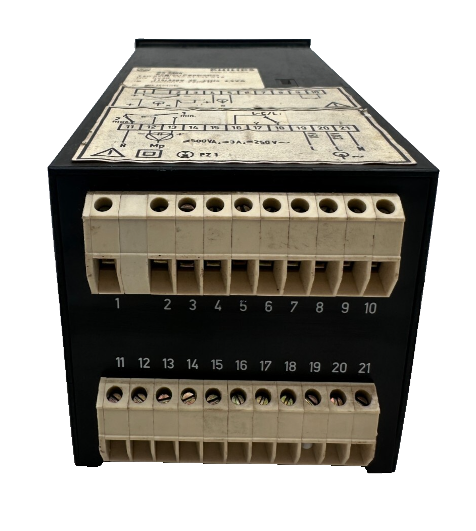 PHILIPS KS 4400 TYPE 940444261331X12 REGLER CONTROLLER 115/230V 6.5VA 3 RELAIS
