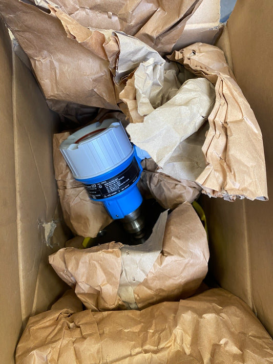NEW ENDRESS HAUSER CERABAR M PMP55-2T035/101 PRESSURE TRANSMITTER