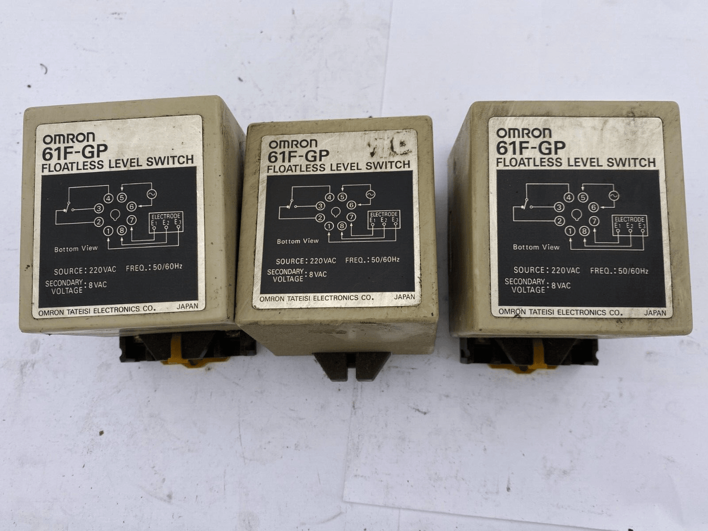 1pc x OMRON FLOATLESS LEVEL SWITCH TYPE 61F - GP 220VAC 50/60Hz - KLR Automation