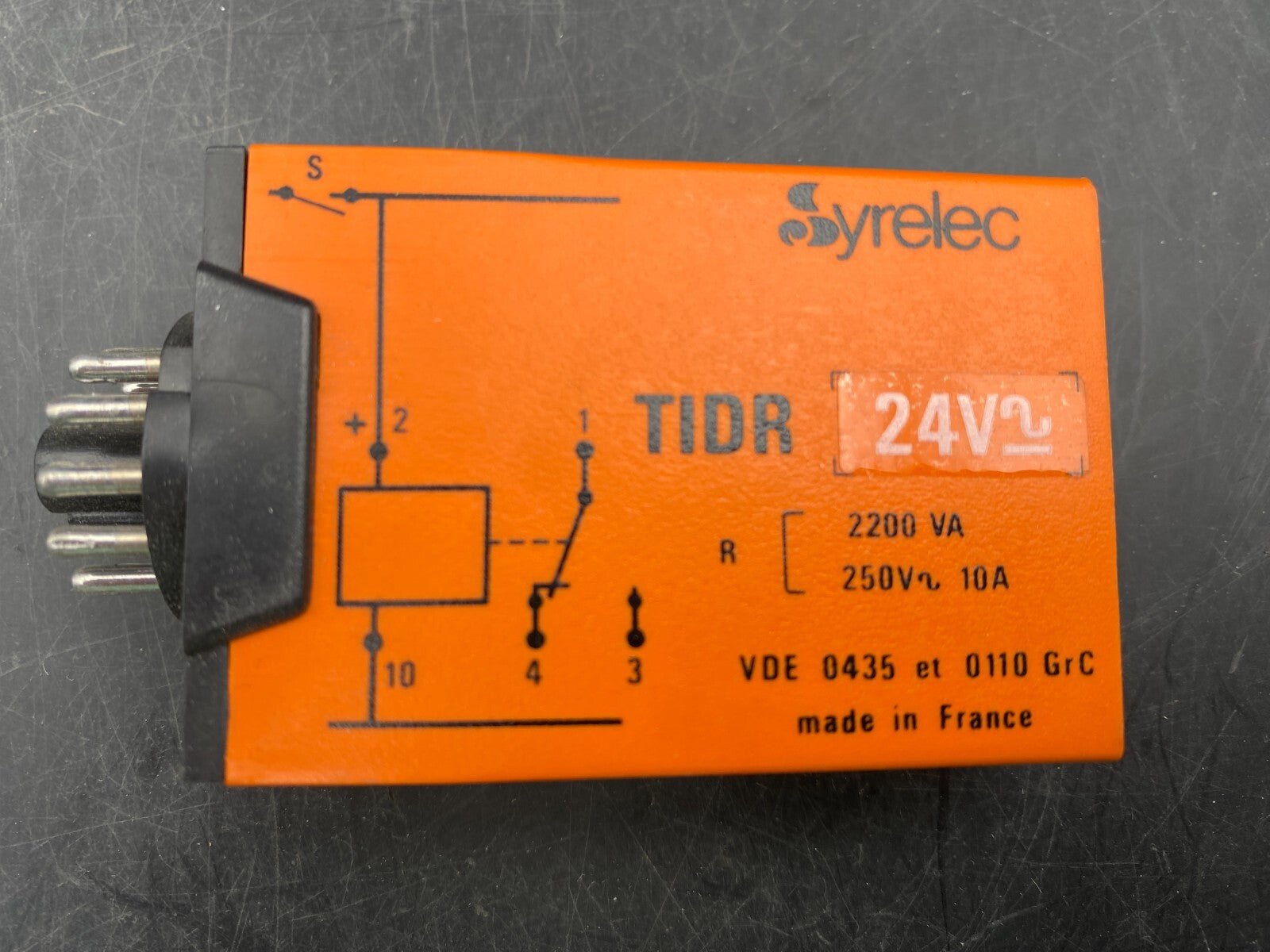 SET OF CROUZET SYRELEC TDC TDA TIDR 24V TIDR 220 - 240V + ES12 RELAY DIODE - KLR Automation