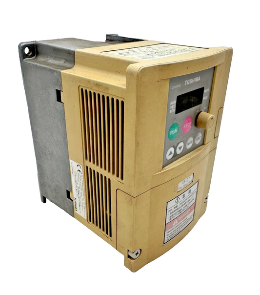 TOSHIBA VF-S7 VFS7S-2004P-C1 TRANSISTOR INVERTER 1PH 200V 0.4kW