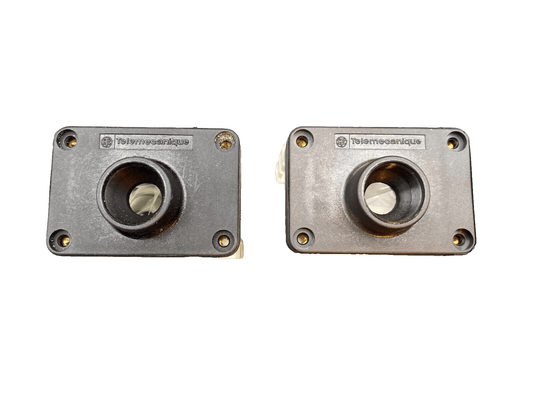 2pc x TELEMECANIQUE XSC - Z01 ENVELOPPE POUR XSC - KLR Automation