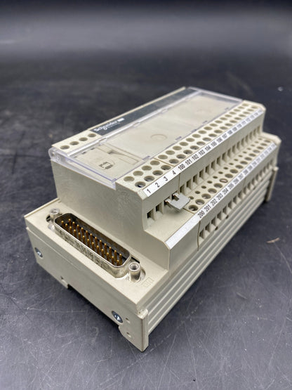 SCHNEIDER ELECTRIC MODICON ABE7-CPA2 ANALOG COUNTING BASE MODULE