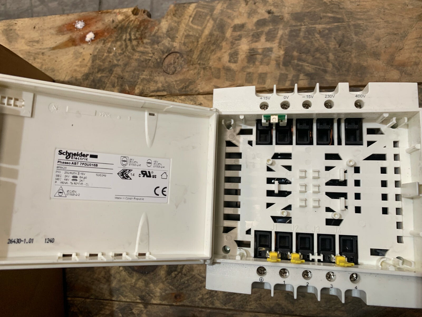 SCHNEIDER ABT7PDU016B 400V Isolation Voltage Transformer 160VA 