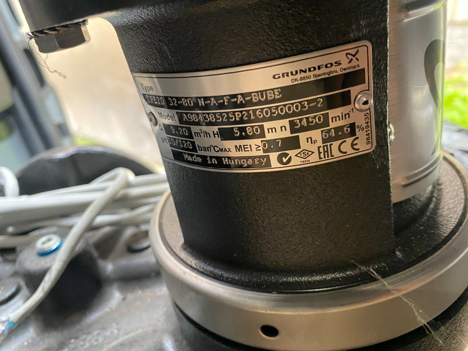 Pompe en Ligne Double Grundfos TPE2D 32-80  PN16 N-A-F-A-BUBE Neuf TPE2 TPE