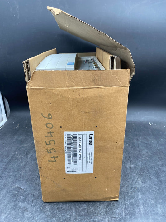 LENZE EVS9325-ESV100 33.9325SE.7B.62.V100 13015933 SERVO VARIATEUR