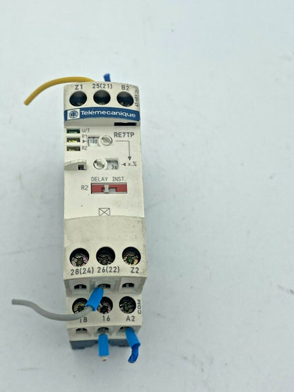 1pc x.Relais temporisé travail reglable SCHNEIDER ELECTRIC RE7TP13BU