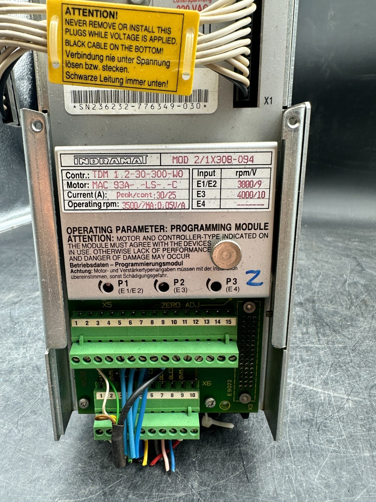 INDRAMAT AC Servo Controller TDM 1.2-30-300-W0 TDM 1.2-030- 300-W1-220
