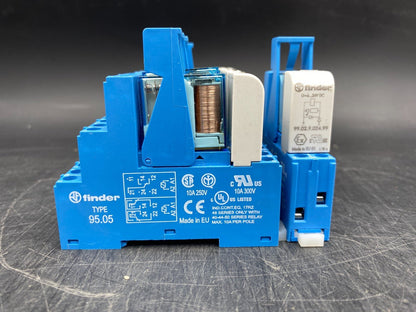 SET OF RELAY + SUPPORT 533490240040 + 465280240040 + 563490480040 + 9902902499 - KLR Automation