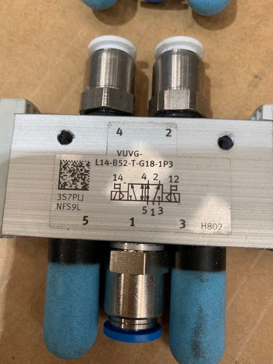 3 x Festo Solenoid valve VUVG - L14 - B52 - T - G18 - 1P3 566500 - KLR Automation