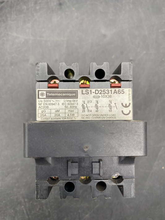TELEMECANIQUE LS1-D2531A65 TRIPHASE SECTIONNEUR FUSIBLE