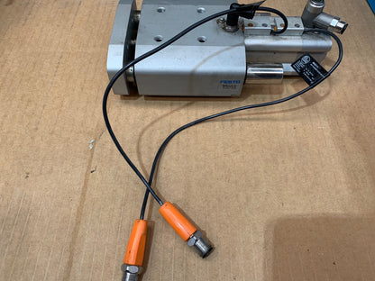 FESTO DGRF-C-GF-32-30-PPVA-R-A3 FESTO GUIDED DRIVE 563366