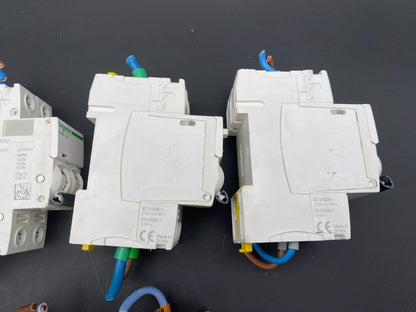 SET OF SCHNEIDER ELECTRIC IC60N 4A 32A 16A ID 63A D CLIC C20 + SCHROFF KTS 011