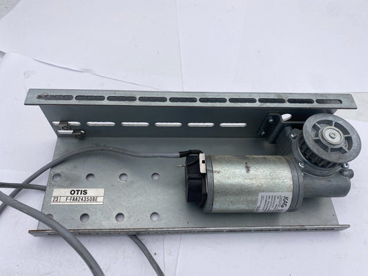 1pc x KAO M63X25/L+IGO500/2+SN31 SERVO MOTOR FOR AT20/AT25 OTIS F - FAA24350BE - KLR Automation