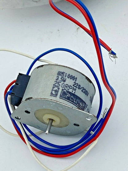 1pc x Crouzet - 82505001 - Synchronous Motor 825050 V=220