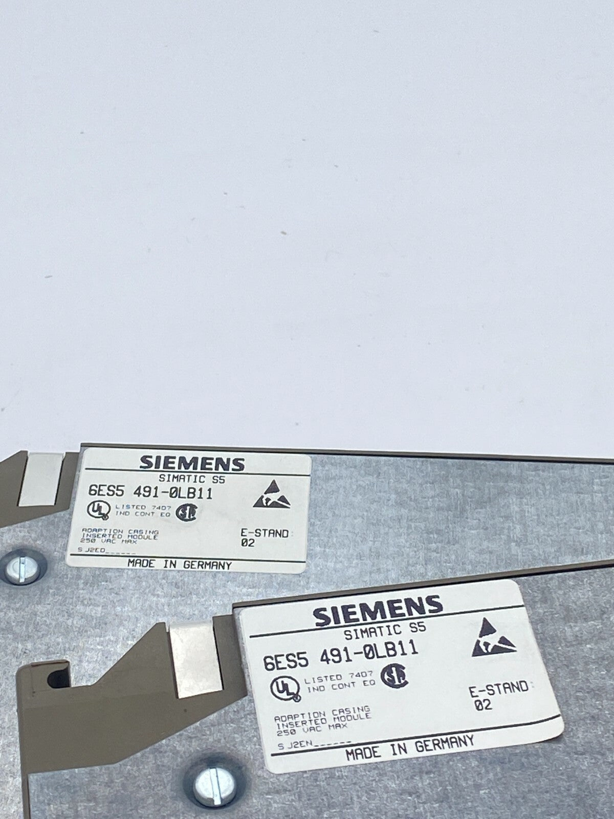 2pc x Siemens 6ES5 491-OLB11 Adaption Casing Inserted Module