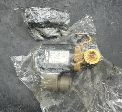 BURKERT 049658Z 321 - C - 04 0 - B - G 1/4 220/50 - F - 000 ELECTROVANNE - KLR Automation