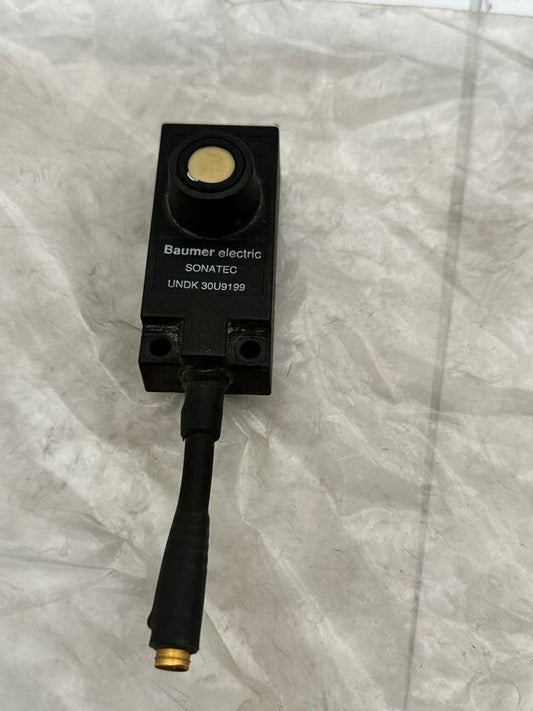 1pc x BAUMER ELECTRIC ULTRASONIC SENSOR UNDK 30U99 HDM 61.110.1492/02 11B/D4 - KLR Automation