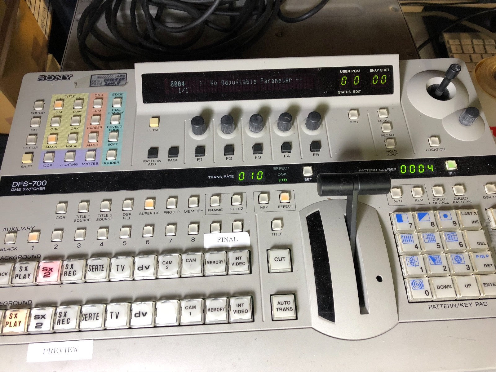 Sony DME Switcher Control Unit DFS-700P DFS-700 vision video Switch