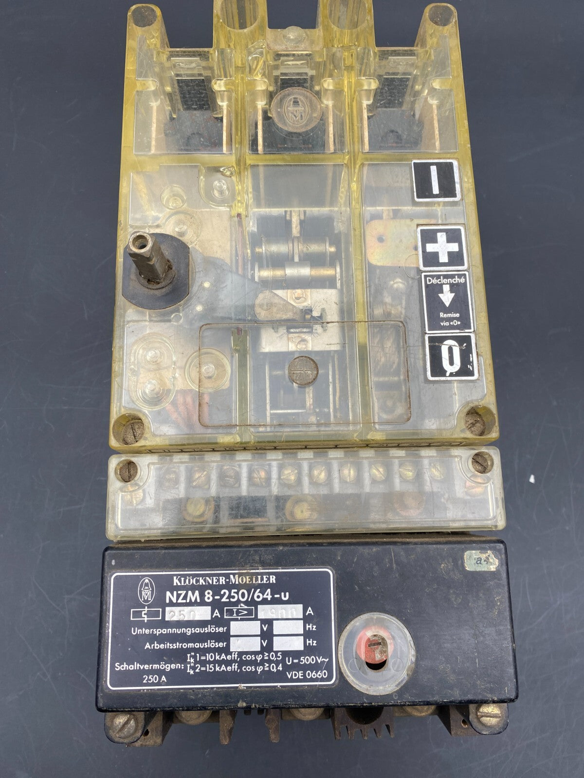 1pc x KLOCKNER-MOELLER NZM 8-250/64-U 250A