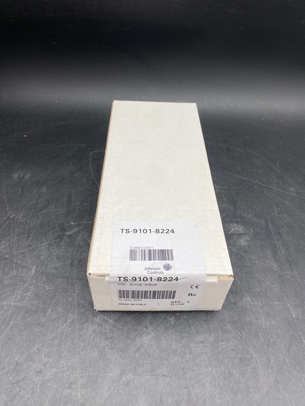 1pc x JOHNSON CONTROLS TS-9101-8224 TEMPERATURE ACTIVE SENSOR