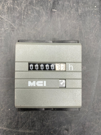 LOT DE 2 MCI 030526 COMPTEUR HORAIRE CA 48 ES 230V 50Hz - KLR Automation