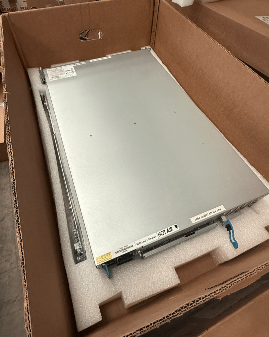 Sanmina Viking Enterprise BSP - 26 serveur Open Connect Appliance avec 24 HDD 14TB - KLR Automation