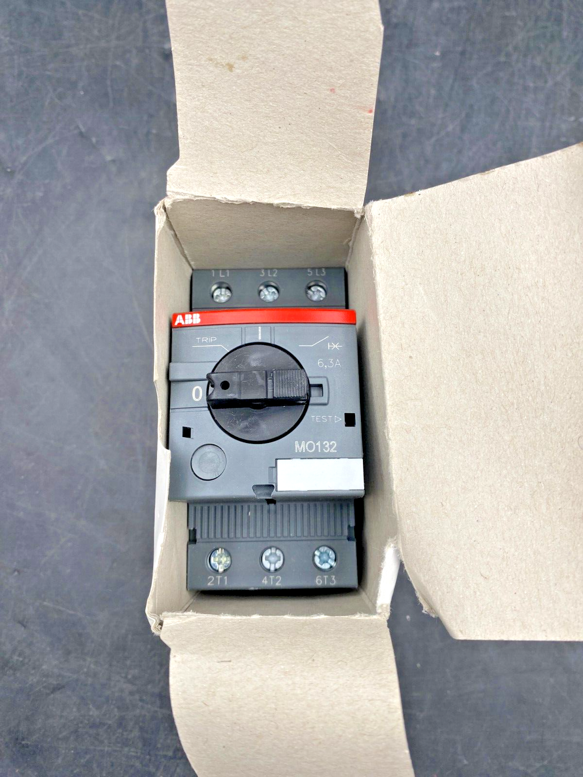 ABB MO132-6.3 MANUAL MOTOR STARTER MAGNETIC