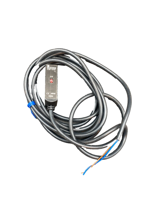 OMRON E3S-AT31-L + E3S-AT31-D CAPTEUR PHOTOELECTRIC