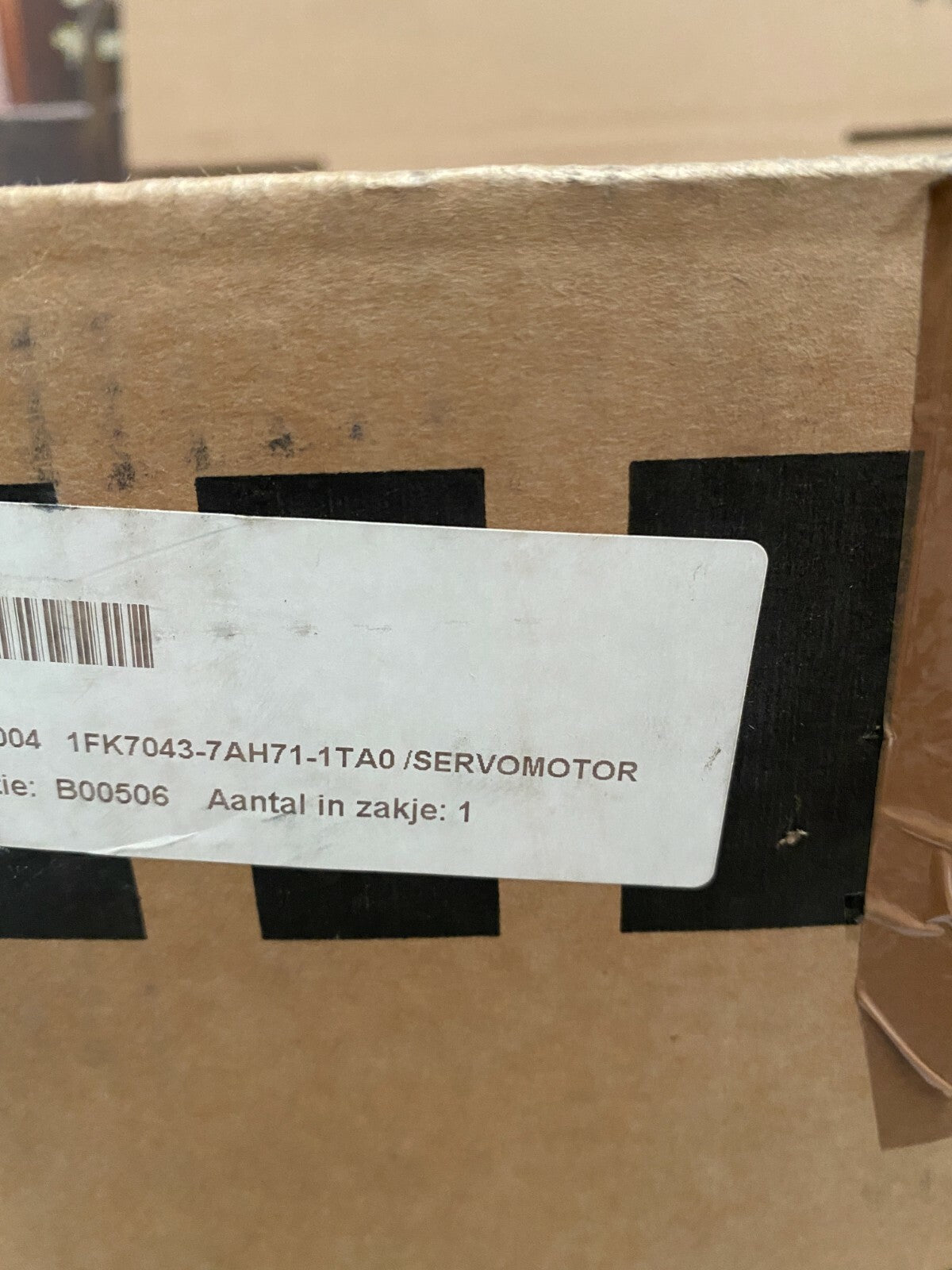 Siemens 1FK7043 - 7AH71 - 1TA0 SERVO MOTOR 1FK7 SIMOTICS SYNCHRONOUS MOTOR - KLR Automation
