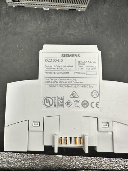 1 Pc x Siemens  PXC100-E.D PXM10 ( etat comme neuf )