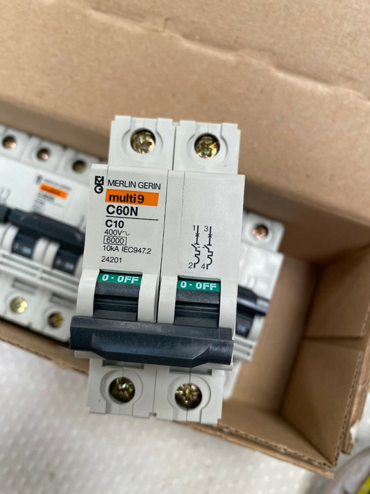 6 pc x Merlin Gerin Schneider multi 9 24201 C60N 2P C 10A 