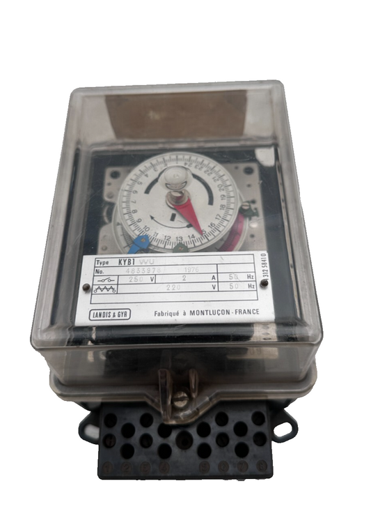 LANDIS & GYR KYB1 WU 4833978 250V 2A HORLOGE PROGRAMMABLE