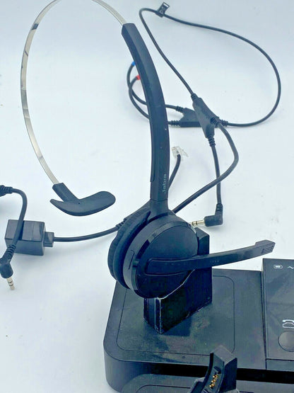 4 x Jabra PRO type 9400BS + 1 casque D6F + 2 alim + cable
