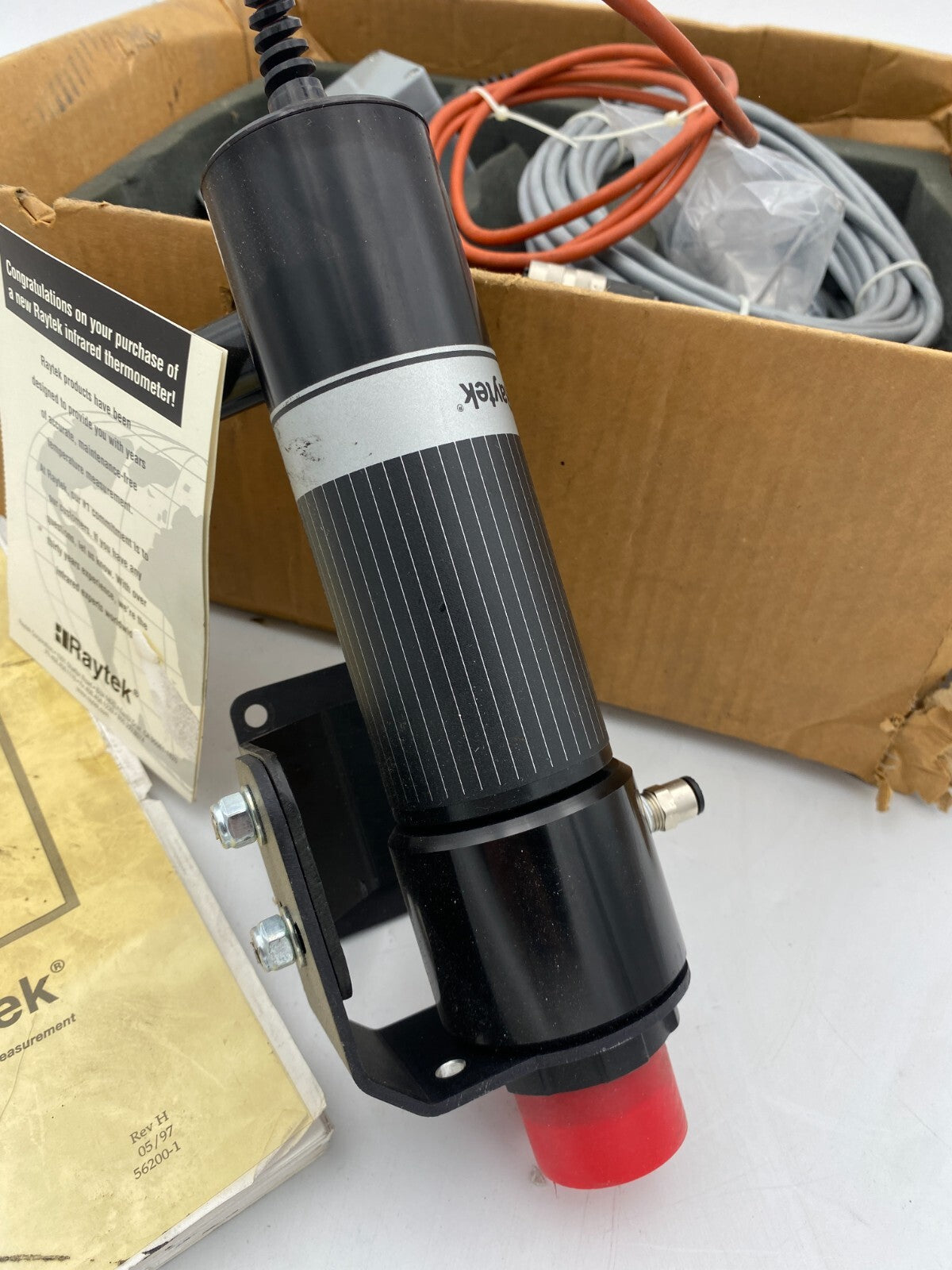 Thermalert  6 Series Raytek       Model:    RAYSHHTSFLS2