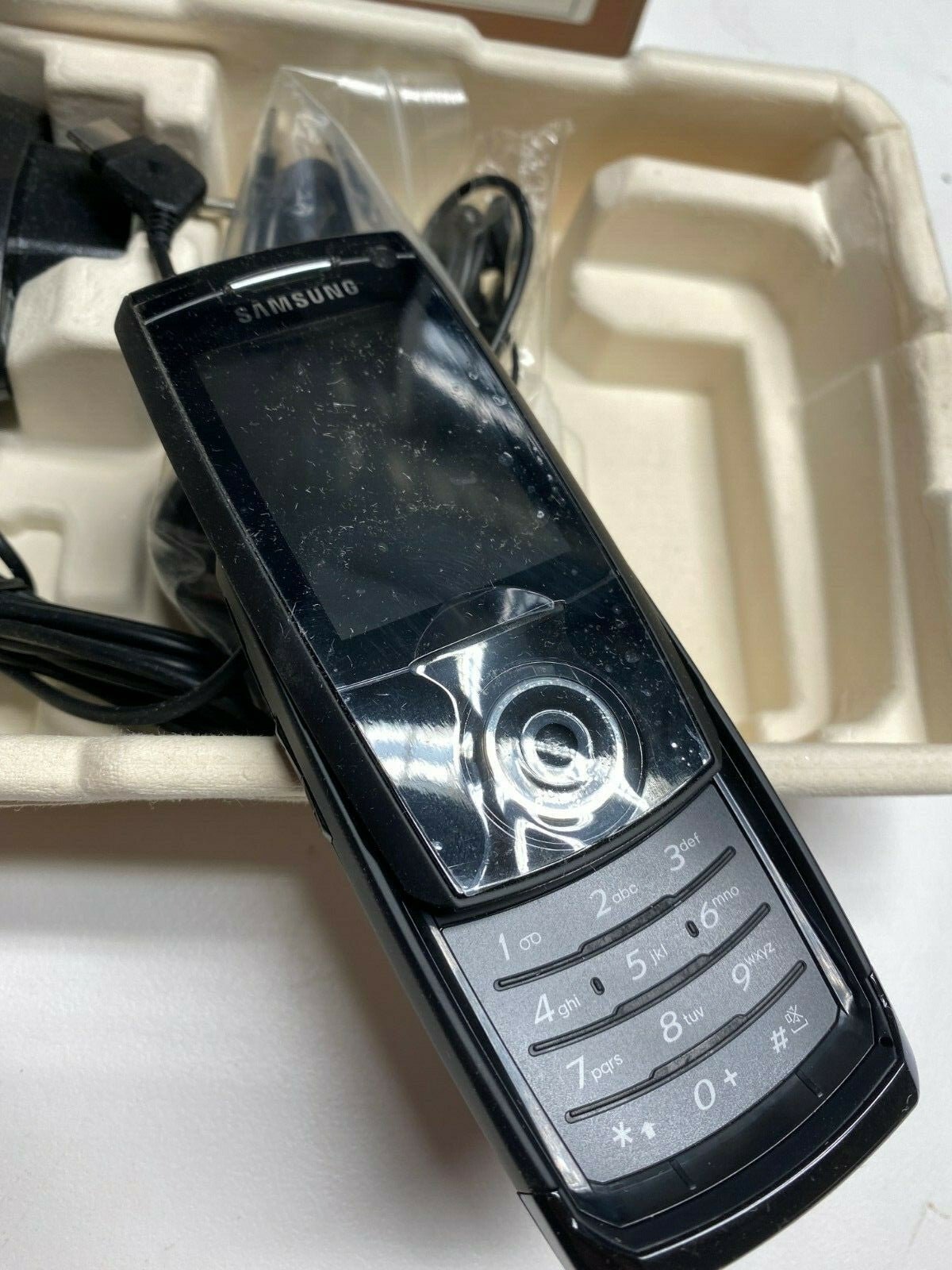 Samsung SGH - Z650i Mobile Phone Old Stock Rare collectors Mobile Phone cell GSM - KLR Automation