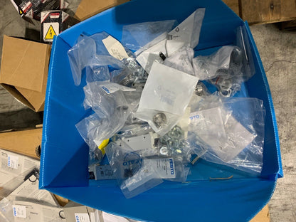 Gros lot Festo Module connector clevis rail Manifold Rod Mounting bracket - KLR Automation