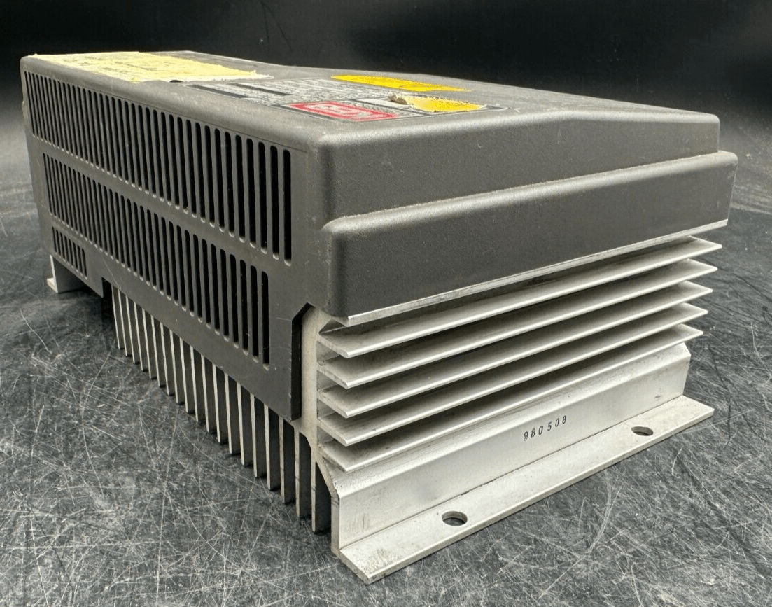 KEB 07.F0.200 - 1228 95342659/146500 1PH 200/240V 1.8kVA 4.5A 750W CONVERTISSEUR - KLR Automation