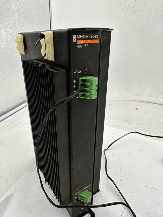 1pc x MERLIN GERIN PANDA 71025 POWER SUPPLY 48V - 5A - KLR Automation