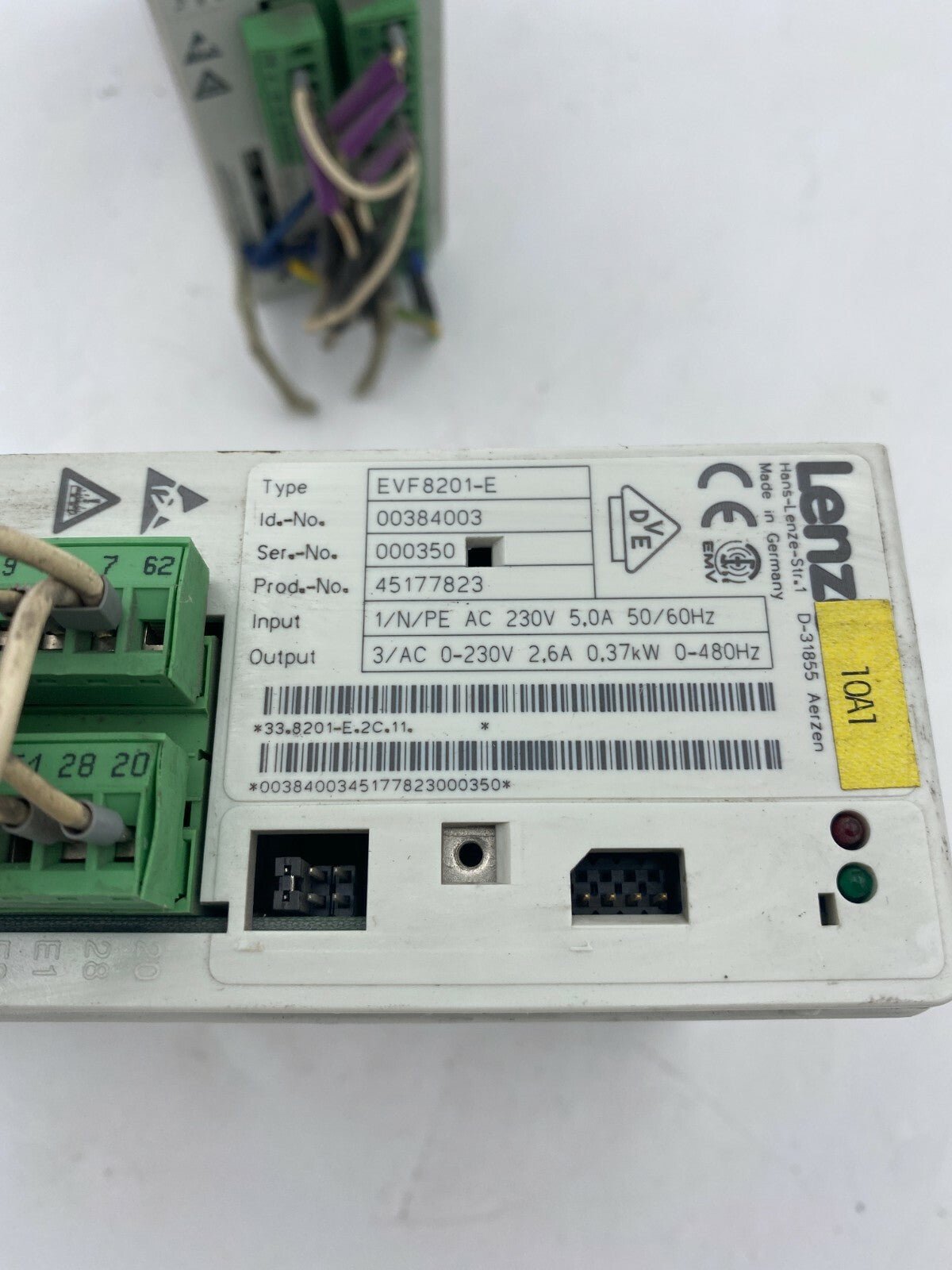 1pc x EVF8201E - LENZE - EVF8201 - E / Variateur de fréquence 0.37KW - KLR Automation