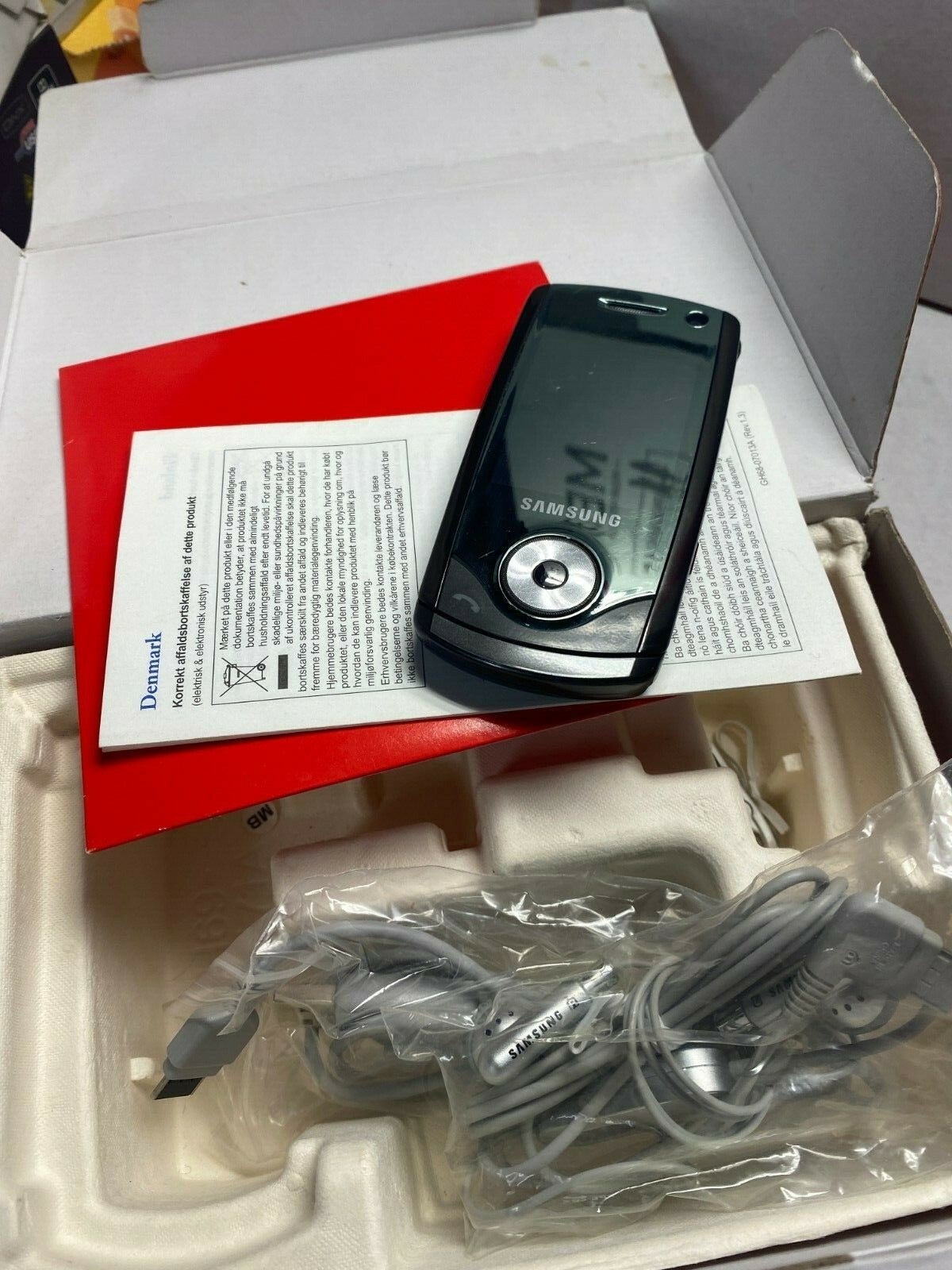 Original SAMSUNG SGH - U700V U700 Rare OLD collectors Mobile Phone Cell 3 - KLR Automation