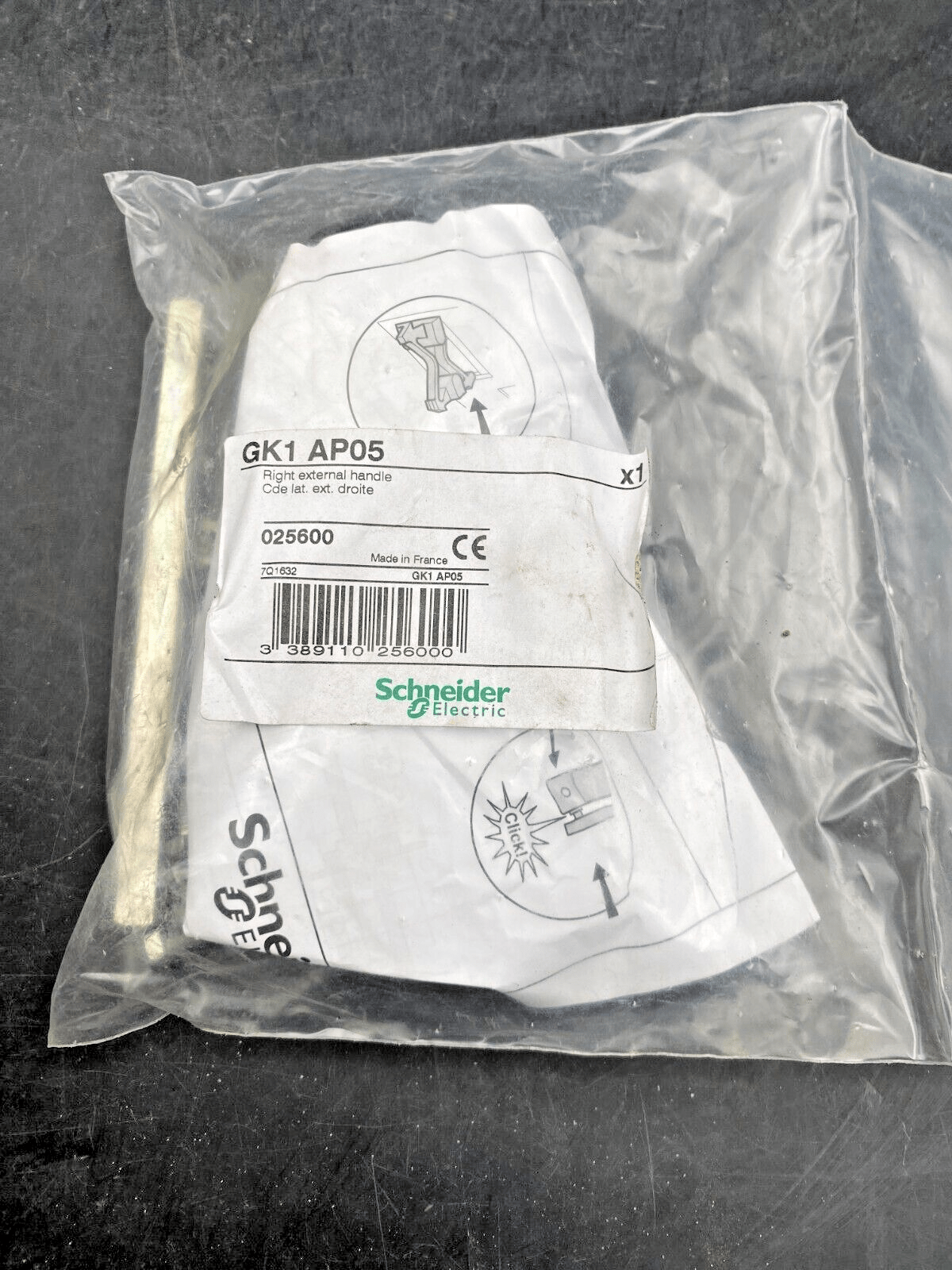 NEW SCHNEIDER ELECTRIC GK1AP05 RIGHT EXTERNAL HANDLE - KLR Automation