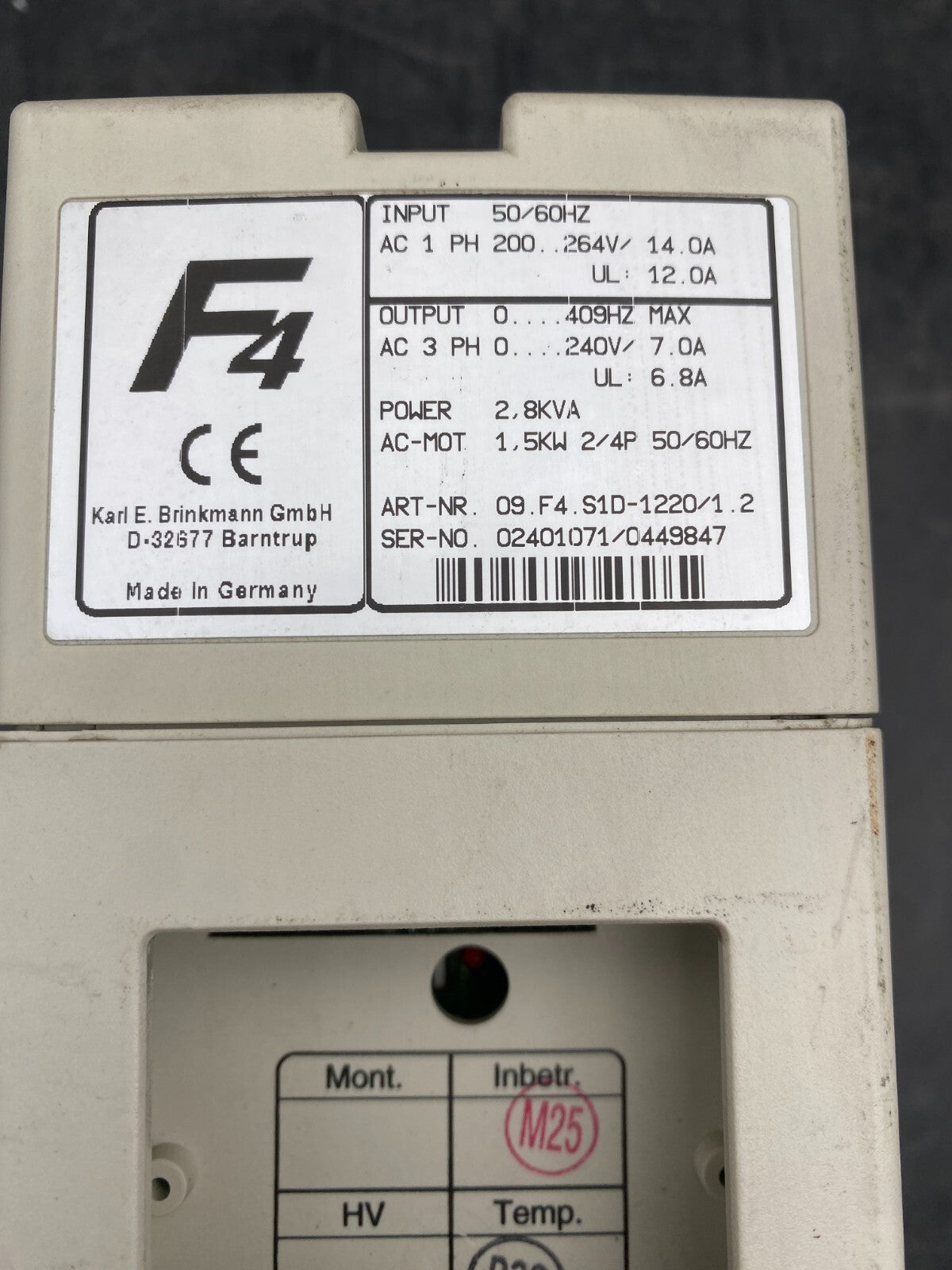 KEB F4 09.F4.S1D - 1220/1.2 2.8kVA 1.5kW 2/4P COMBIVERT - KLR Automation