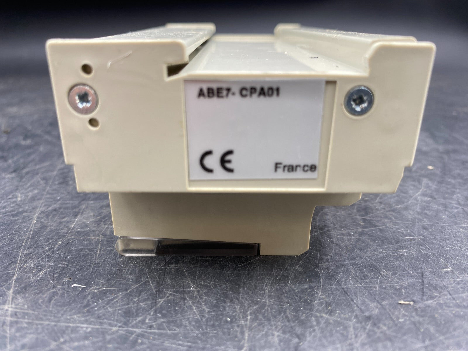 TELEMECANIQUE ABE7 - CPA01 ANALOG COUNTING MODULE - KLR Automation