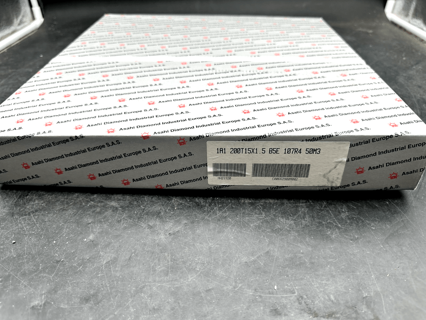 ASAHI DIAMOND WHEEL NEW IN BOX Cassese Machine 1a1 200t15x1.5 b5e 107r4 50m3 - KLR Automation