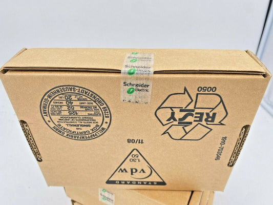 1PCS NEW Schneider Electric AS - BDAP - 250 TSX COMPACT Discrete Combo, 8IN/8OUT - KLR Automation